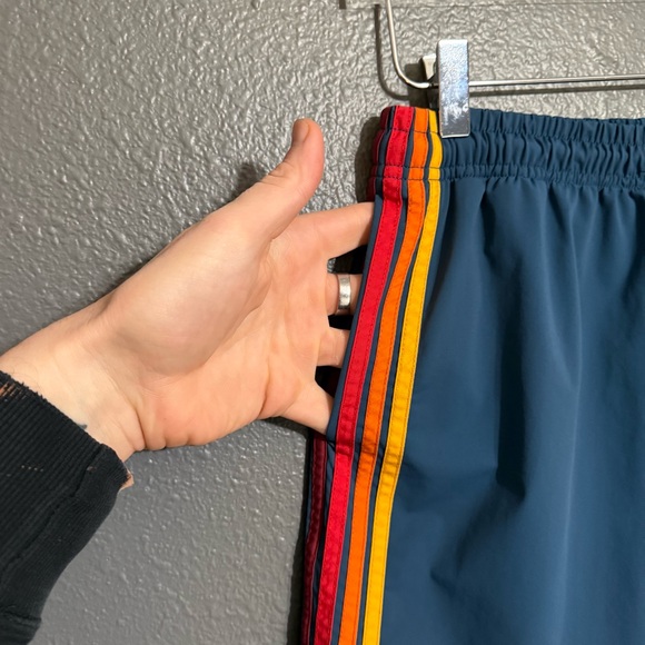 Aviator Nation 5 Stripe Flex Shorts Size 32 - Picture 7 of 7